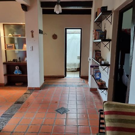 Hostal Las Rosas Салта Екстериор снимка