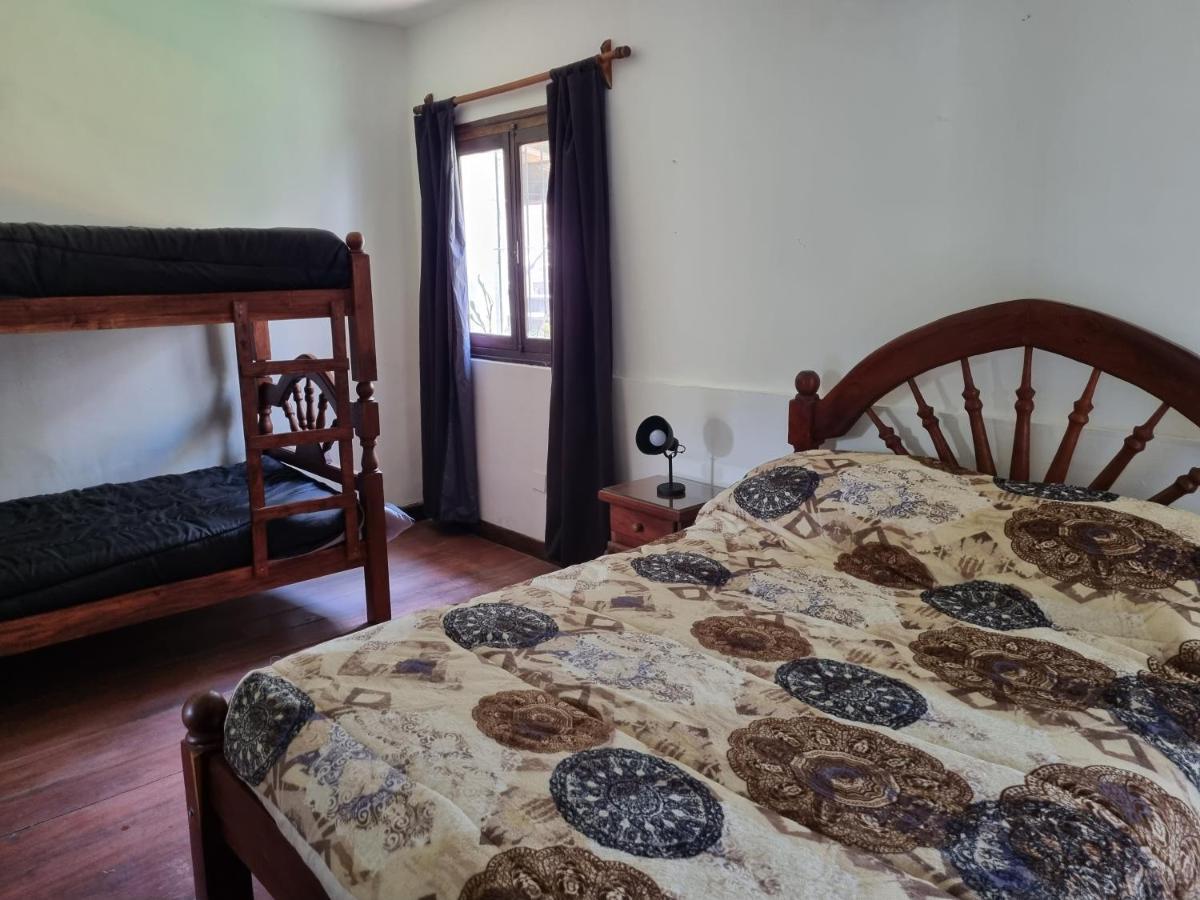 Hostal Las Rosas Салта Екстериор снимка
