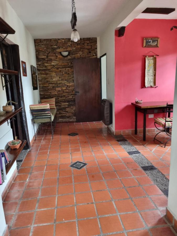 Hostal Las Rosas Салта Екстериор снимка