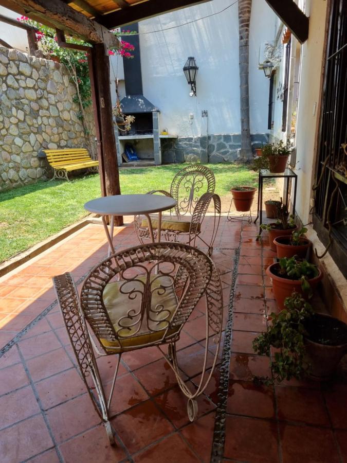 Hostal Las Rosas Салта Екстериор снимка