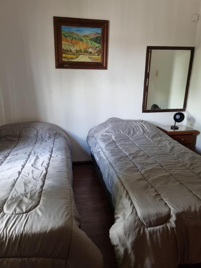 Hostal Las Rosas Салта Екстериор снимка