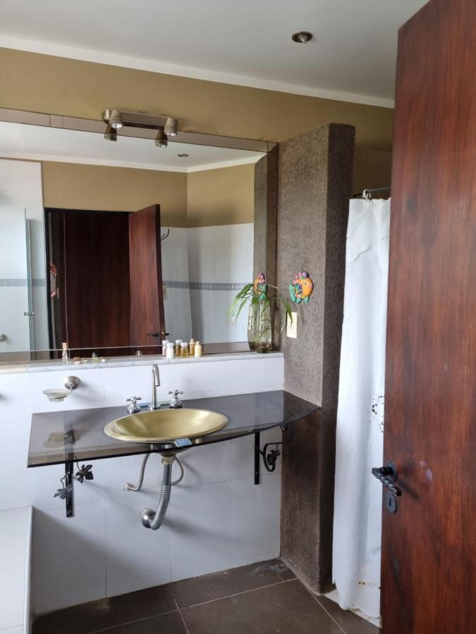 Hostal Las Rosas Салта Екстериор снимка