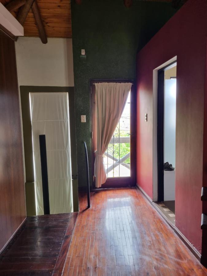 Hostal Las Rosas Салта Екстериор снимка